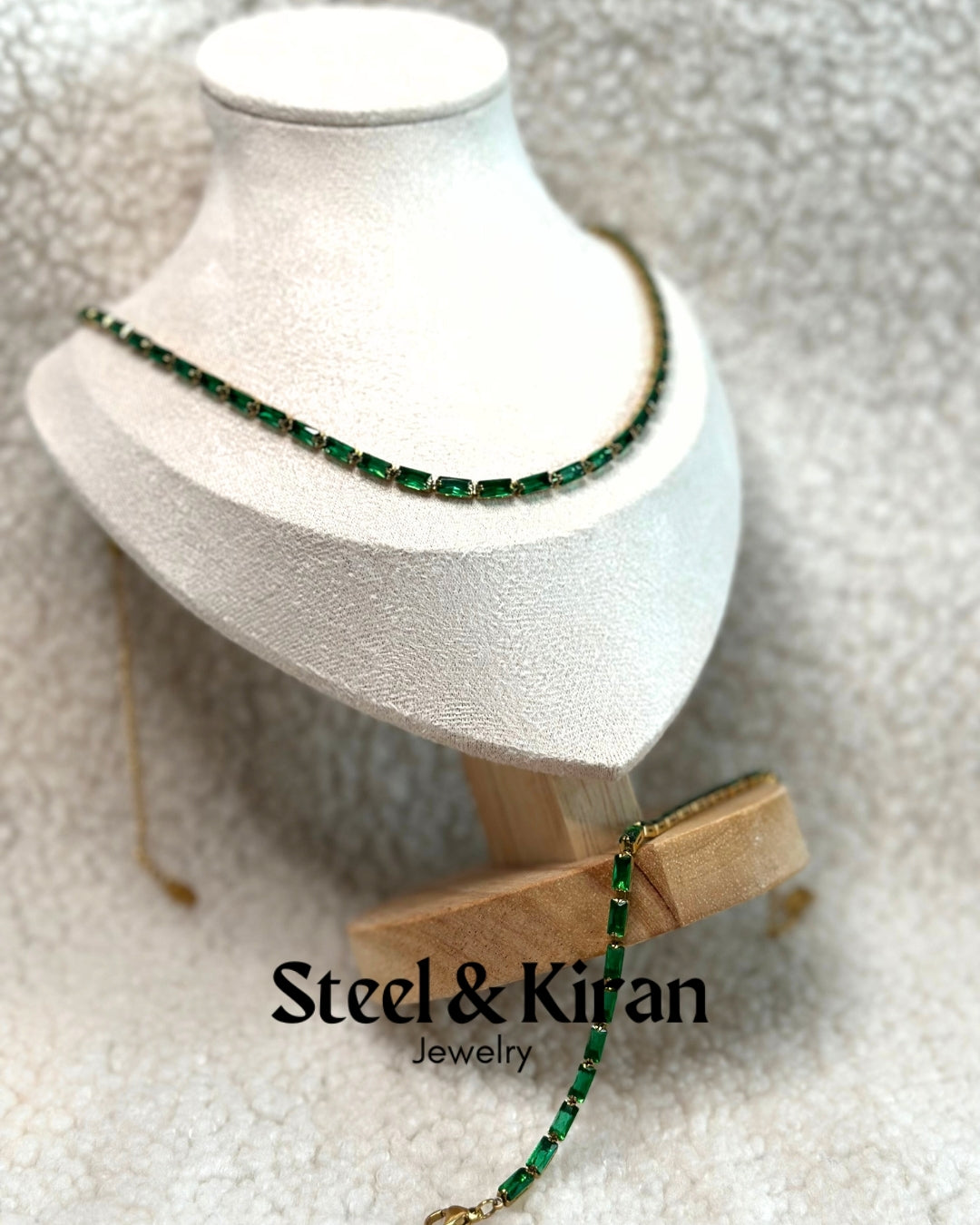 Collier Glimmer en acier avec pendentifs en zircon cubique