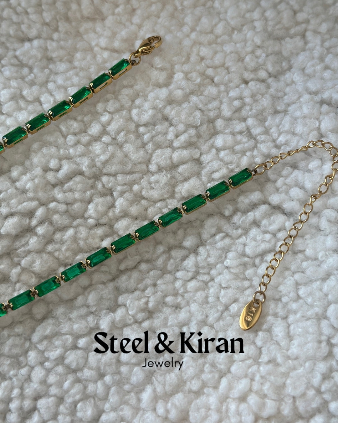 Collier Glimmer en acier avec pendentifs en zircon cubique
