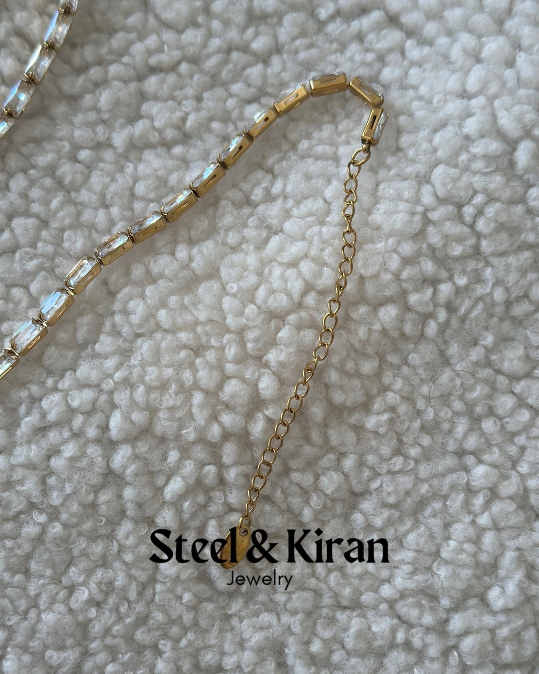Collier Glimmer en acier avec pendentifs en zircon cubique