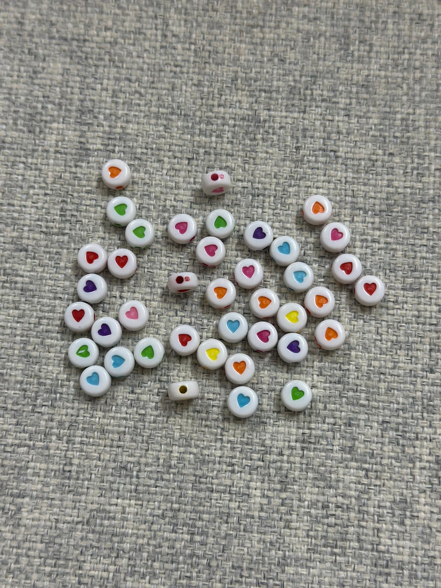 Perles rondes- coeurs en couleurs