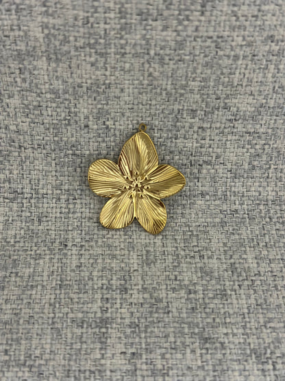 Pendentifs fleurs dorées en acier inoxydable