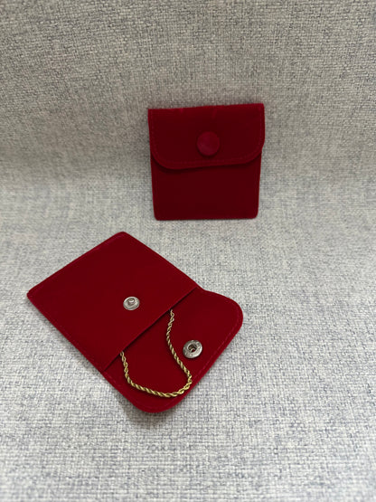 Sac en velours rouge pour bijoux 7 x 7 cm