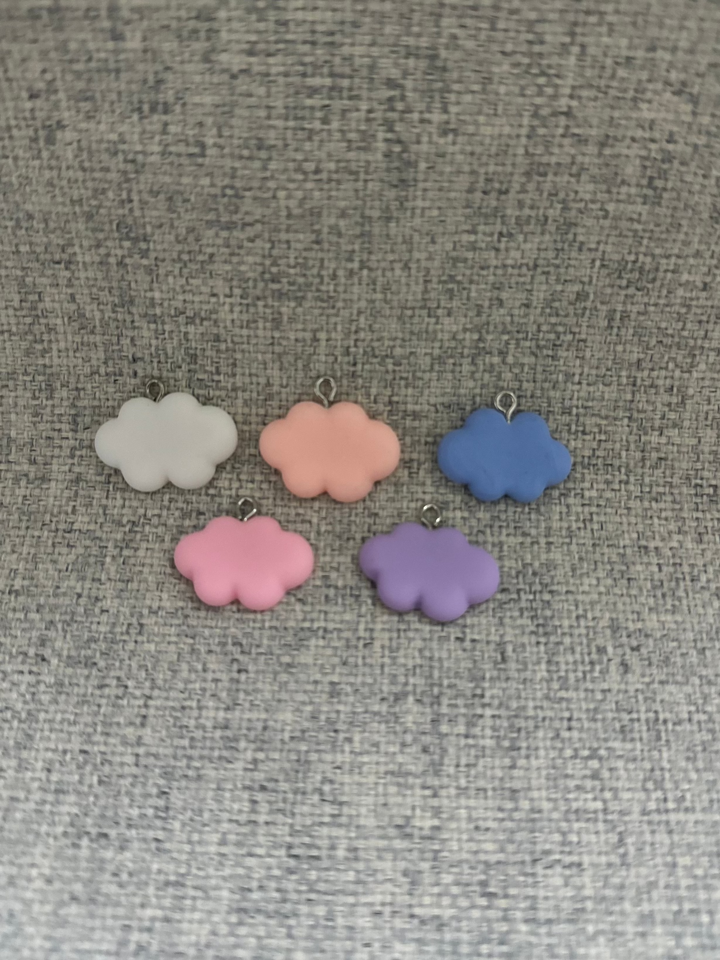 Pendentif en resine yummy cloud soft touch