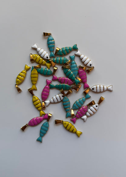 Pendentifs en acier inoxydable ‘Poissons’(Vendu a l’unité )