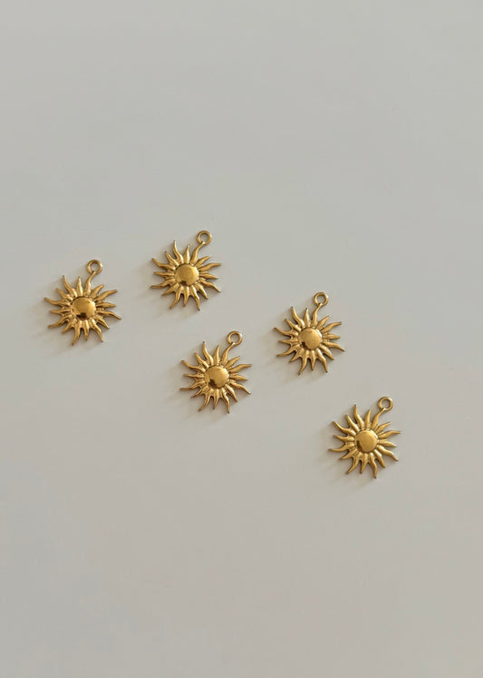 Pendentifs en acier inoxydable “Soleil”